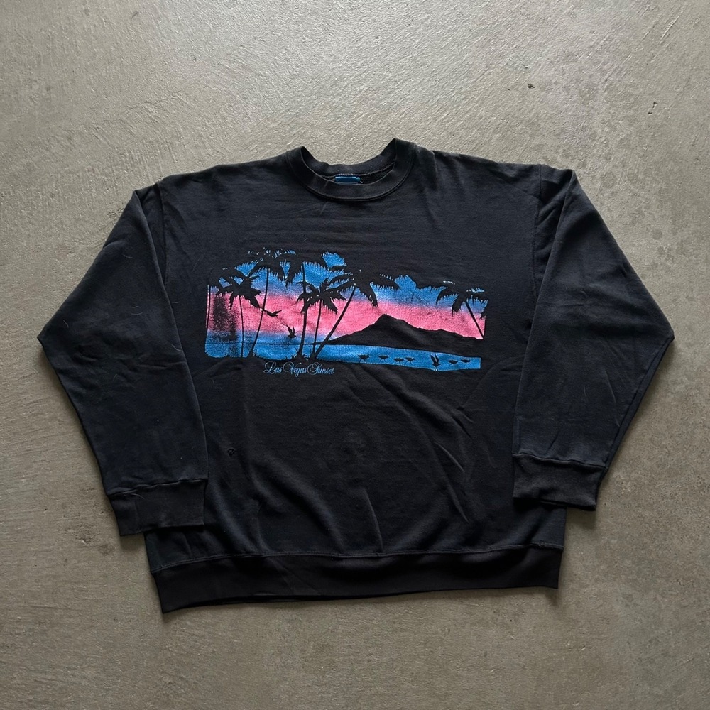 Vintage 80s Tultex Las Vegas Sunset Sweatshirt Size Large Black Crewneck Nature
